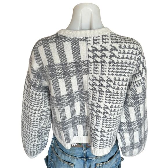Splendid White Gray Herringbone Sweater SMALL Boxy Oversized Plaid Preppy $178 - Picture 11 of 13